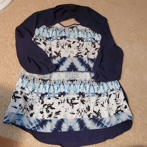 BCBG Maxazria blouse size L